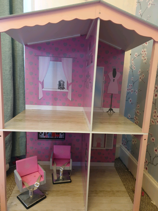 designafriend doll house